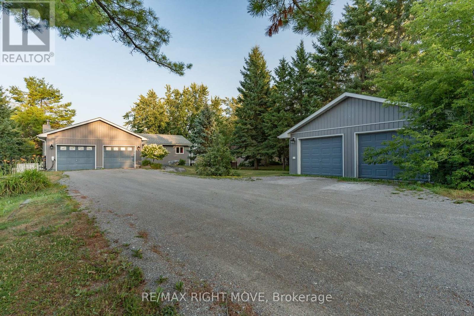 35 Cedar Bay Rd, Kawartha Lakes Carden, ON L0K 1B0