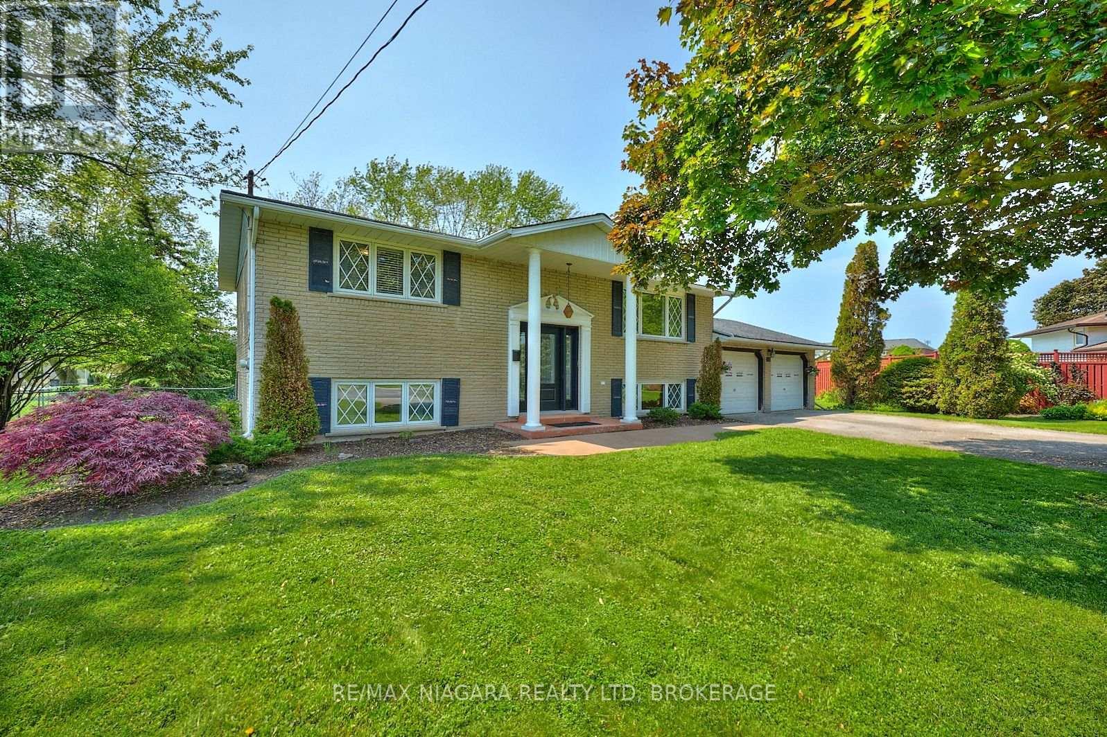 1129 Manning Ct, Fort Erie, ON L2A 5P7
