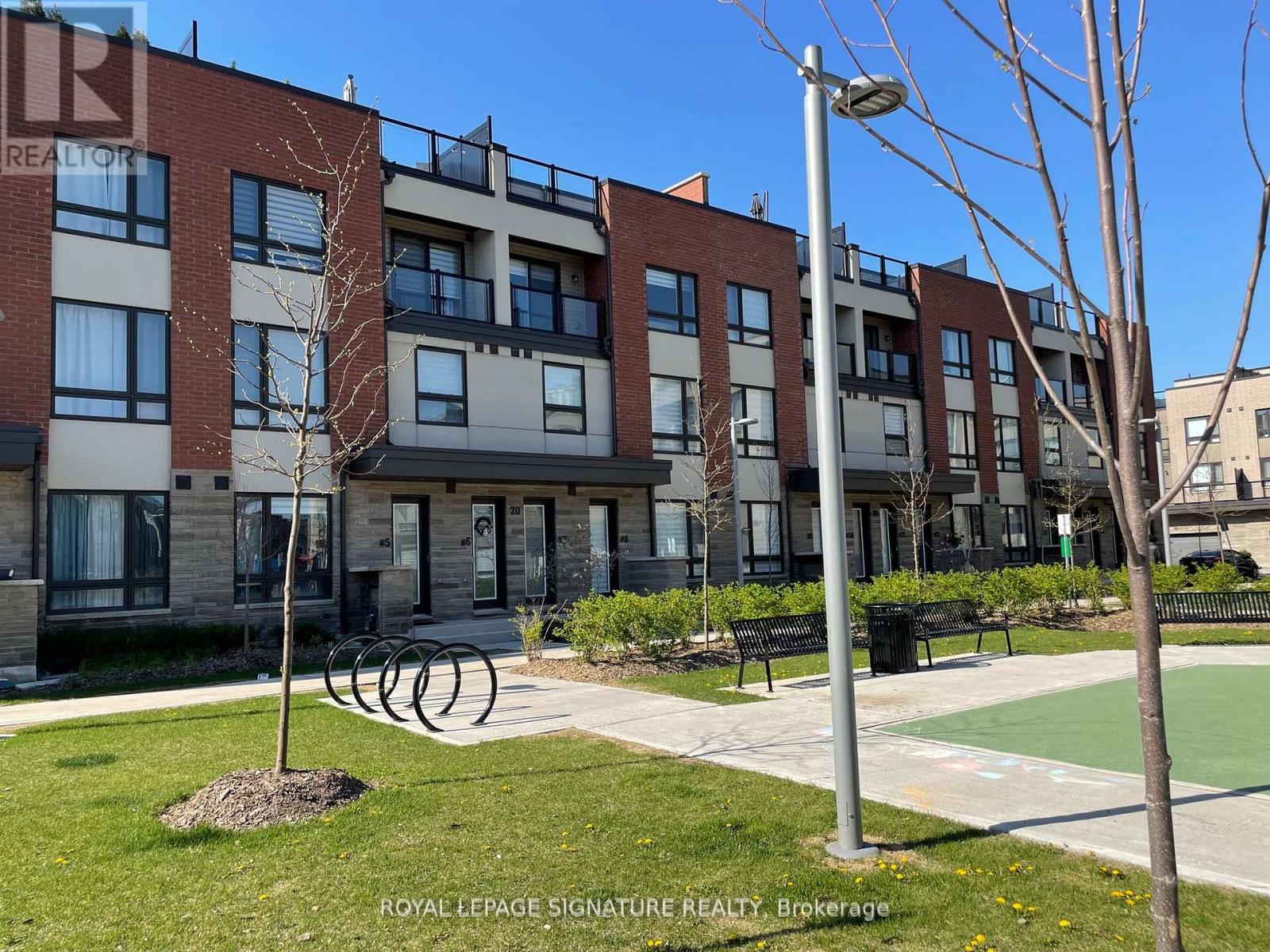 11 20 Woodstream Dr, Toronto West Humber-clairville, ON M9W 0G1