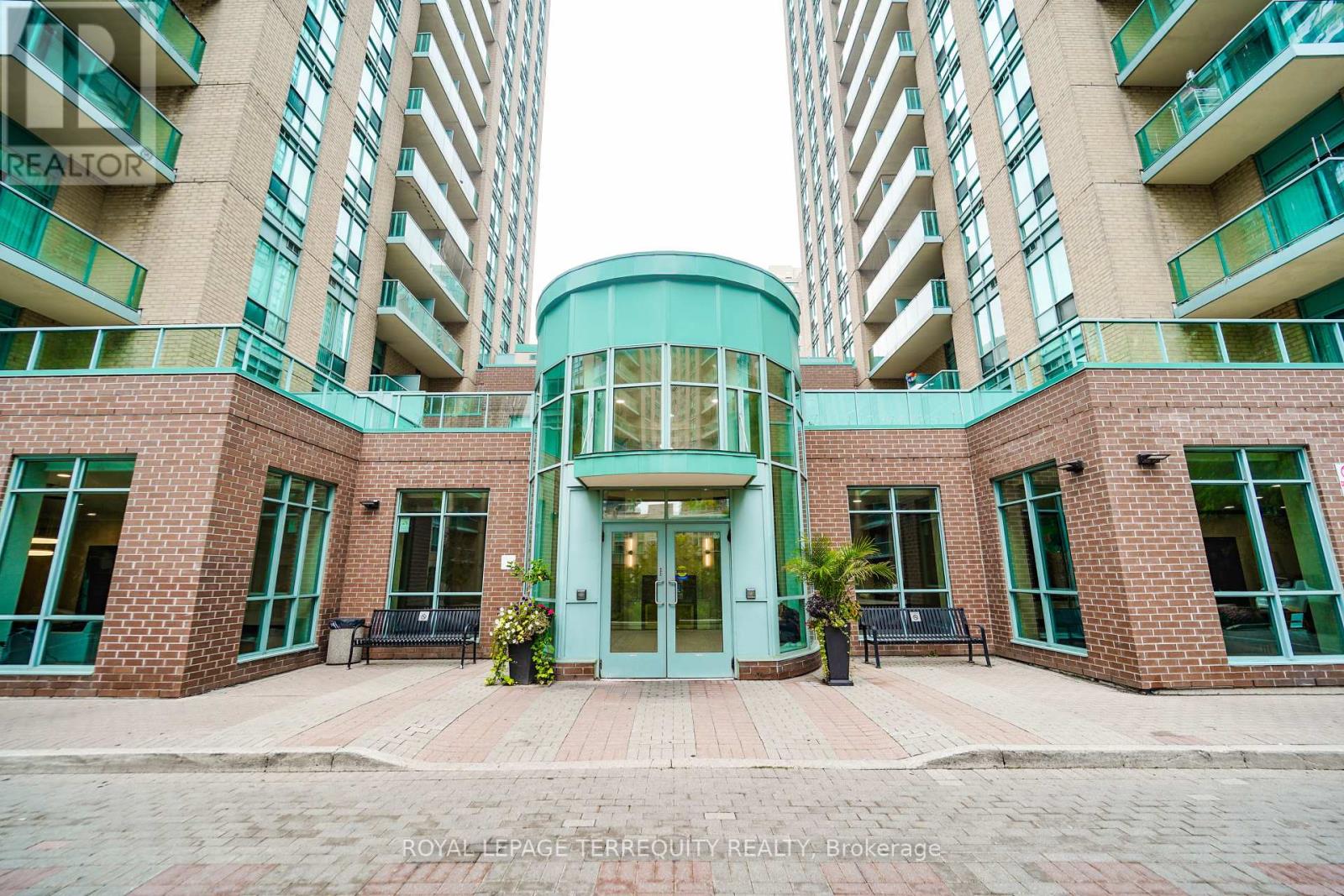 2506 22 Olive Ave, Toronto, ON M2N 7G7