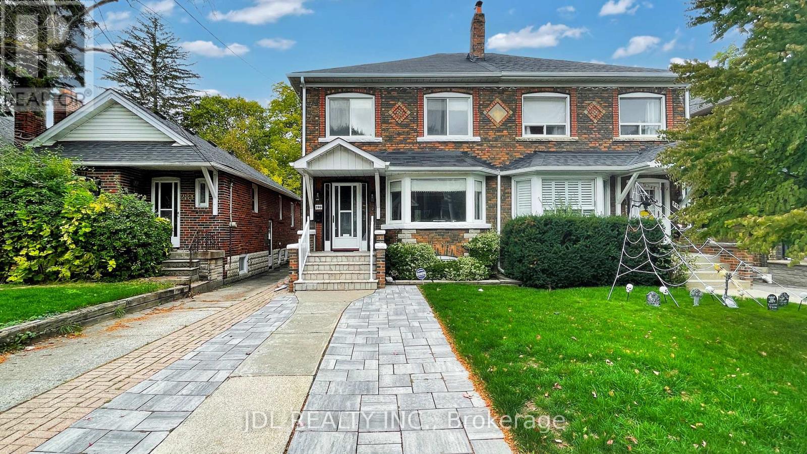 280 Fairlawn Ave, Toronto, ON M5M 1T1