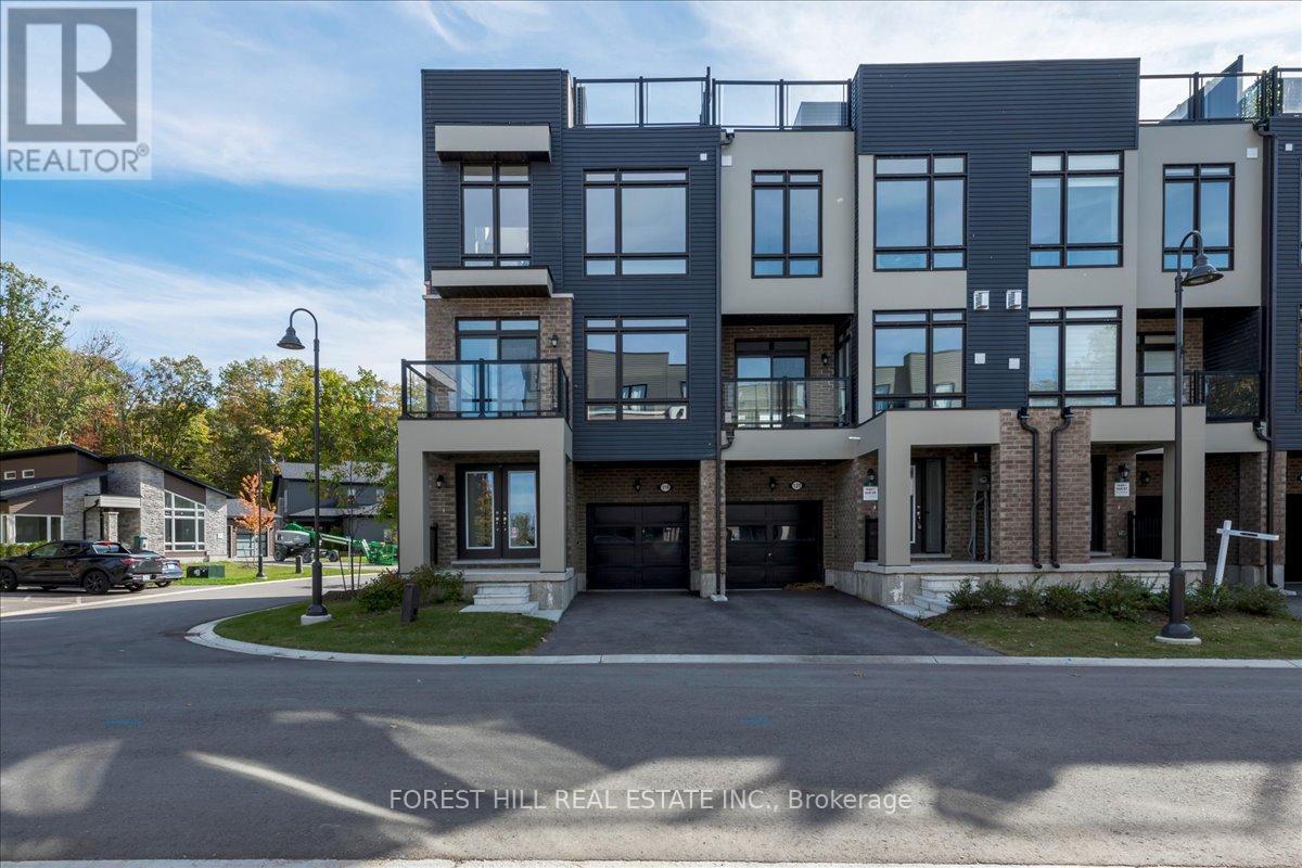 119 Marina Village Dr, Georgian Bay, ON L0K 1S0