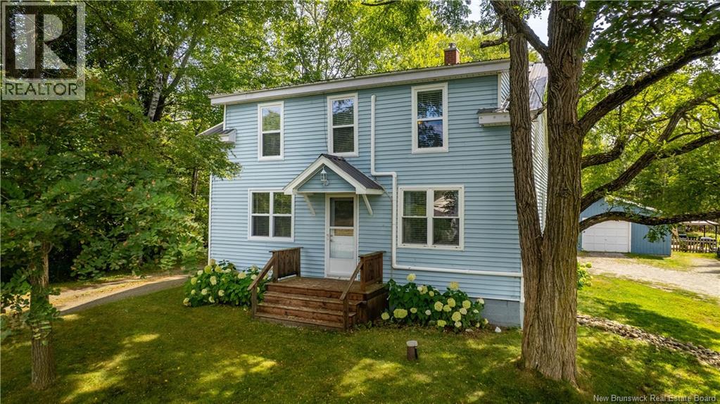 181 Old Bay Rd, Dufferin, NB E3L 3W9