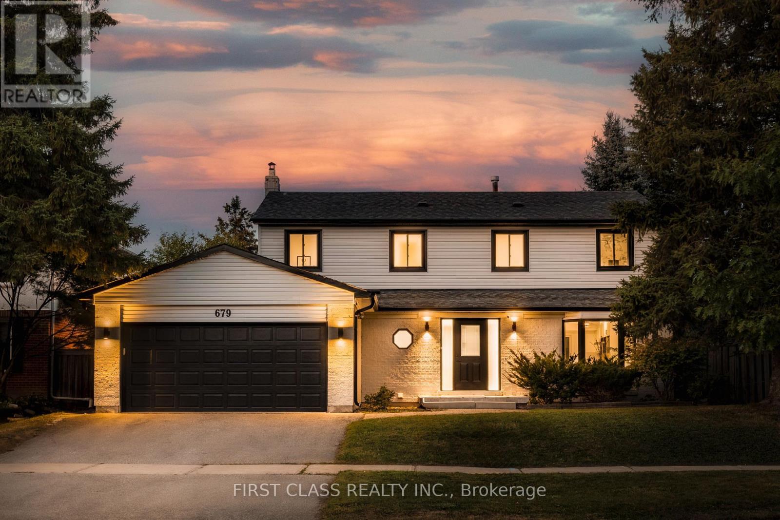 679 Village Pkwy, Markham, ON L3R 2Y4