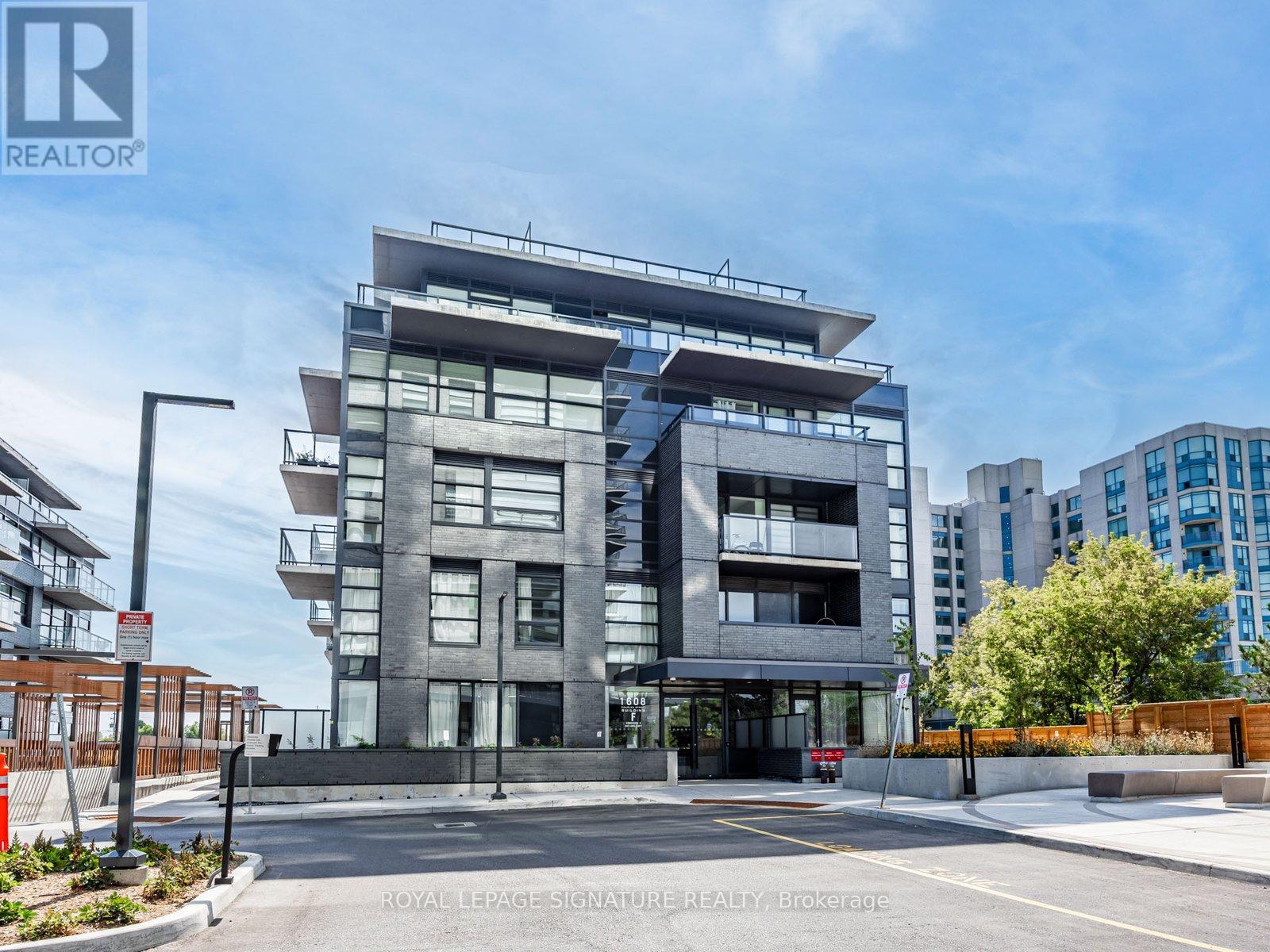 448 1608 Charles St E, Whitby, ON L1N 1B9