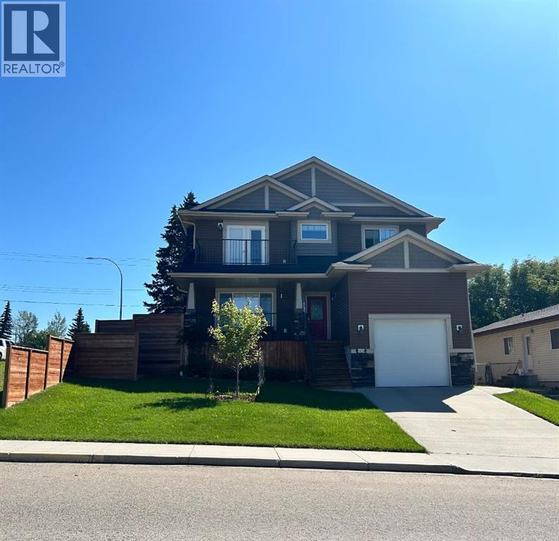 5315 50 Ave #-a, Rocky Mountain House, AB T4T 1E5