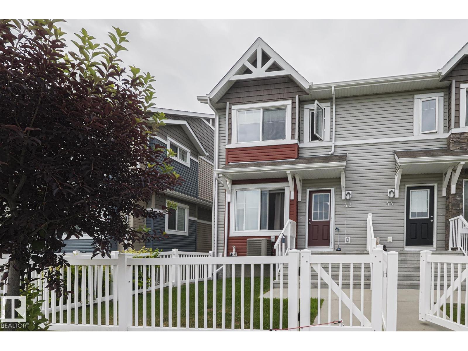 14621 121 Street Northwest #43, Edmonton, AB T5X 0H2