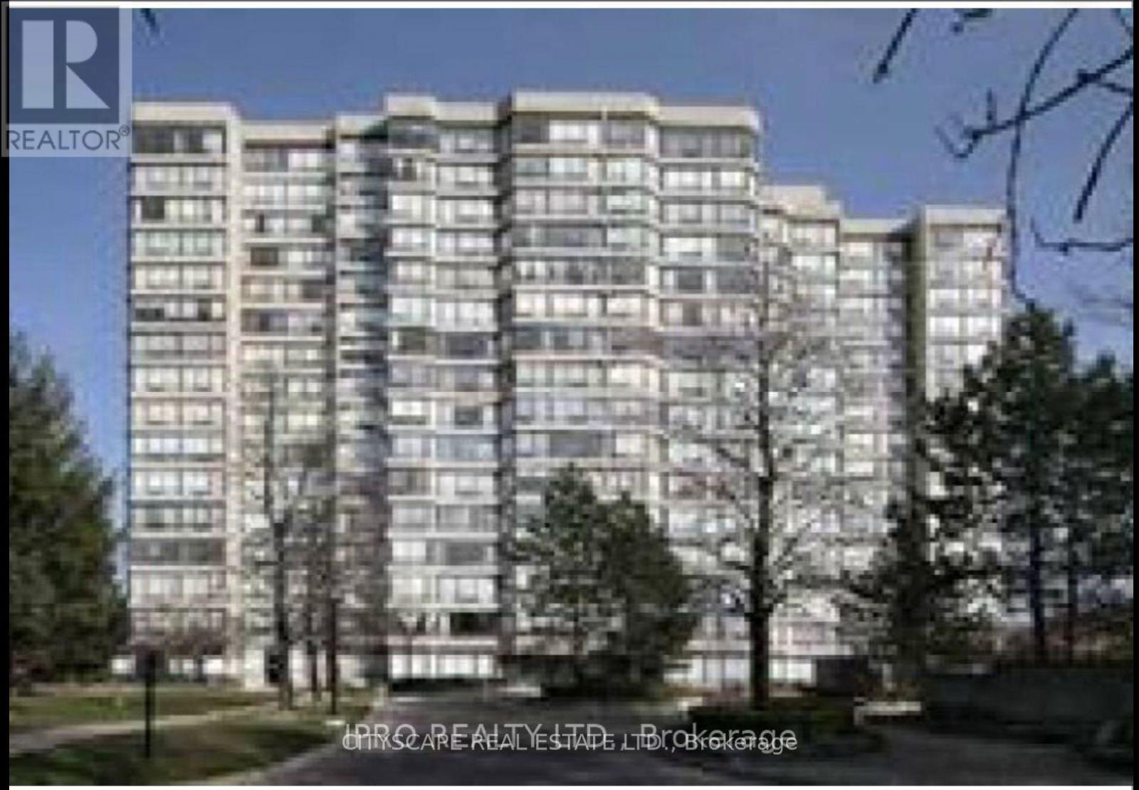 1001 26 Hanover Rd, Brampton, ON L6S 4T2