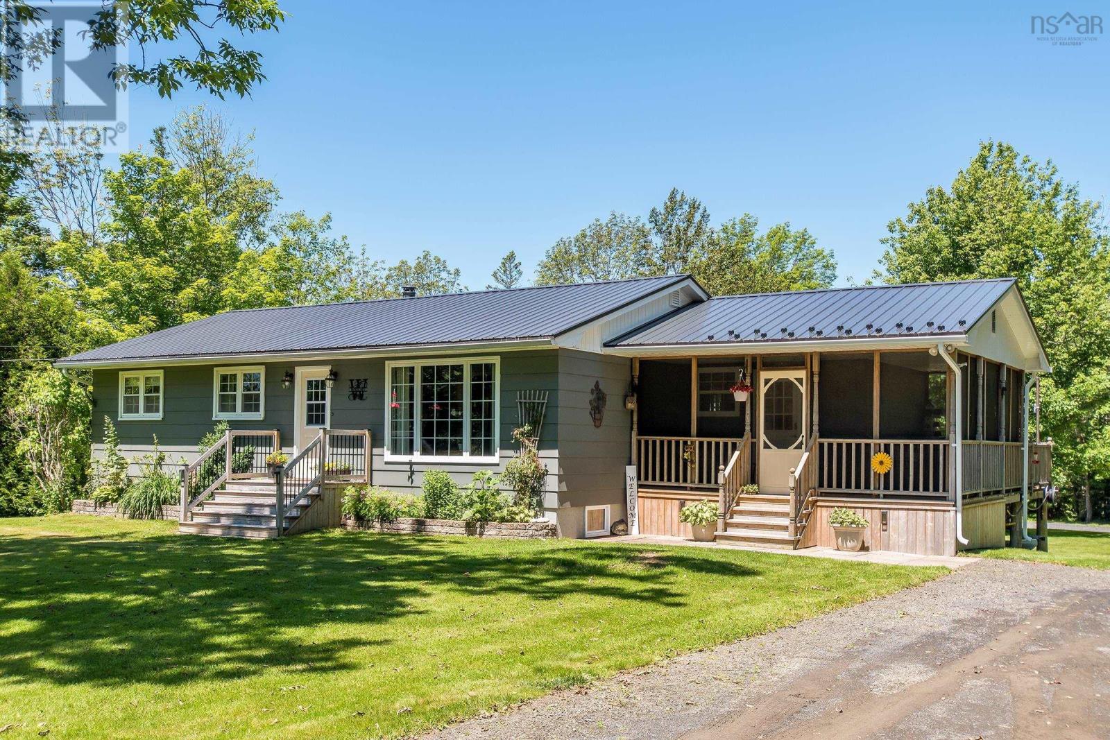 255 Virginia Rd, Virginia East, NS B0S 1G0