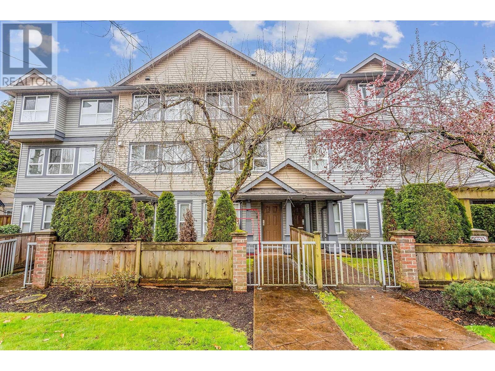 6811 Livingstone Place Unit 7, Richmond, BC V7C 5V8