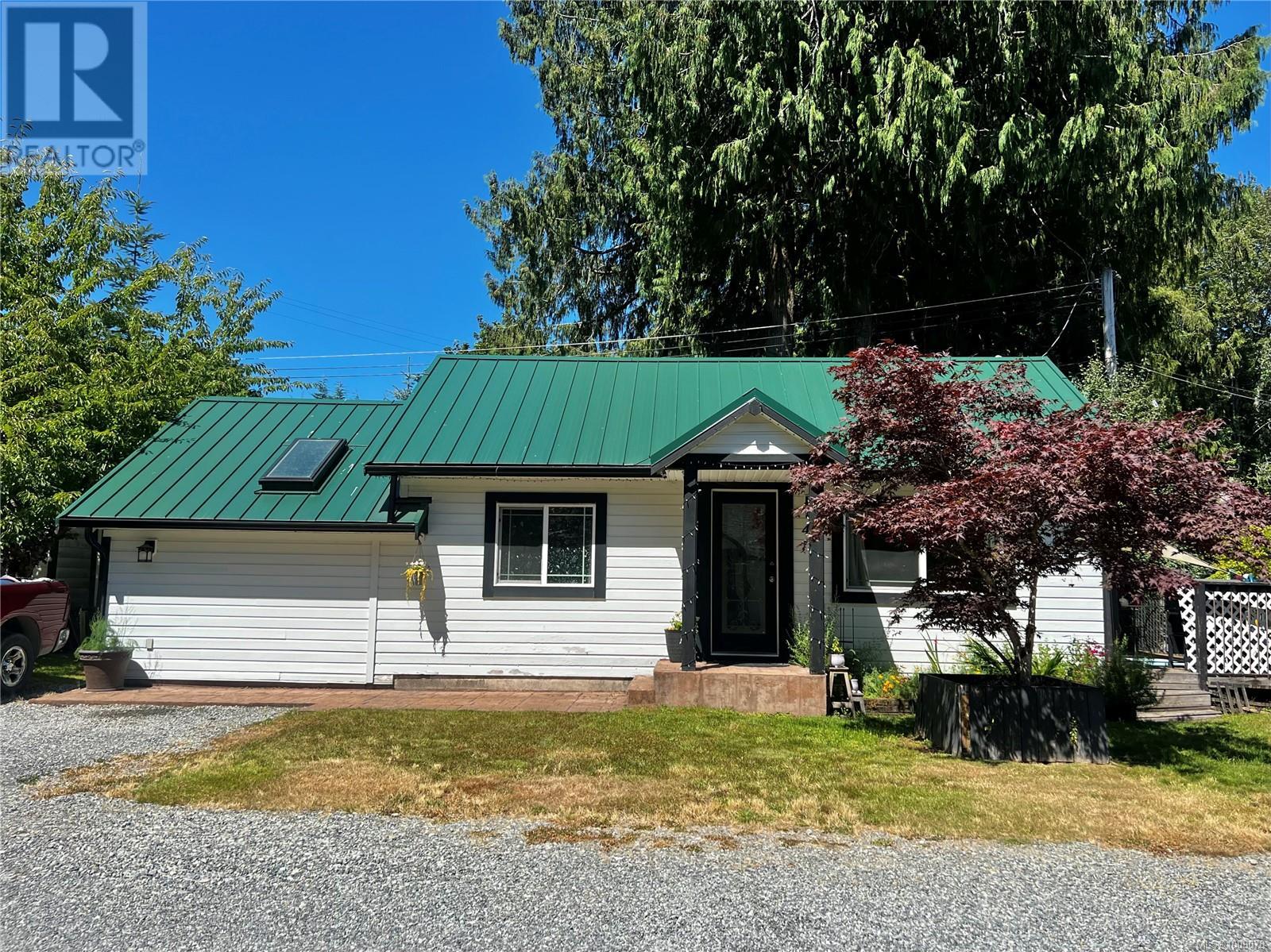 77 Nelson Rd Unit 4 Rd, Lake Cowichan, BC V0R 2G0