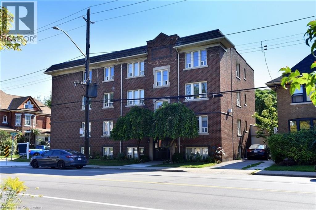 29 Sherman Avenue S Unit 6, Hamilton, ON L8M 2P6