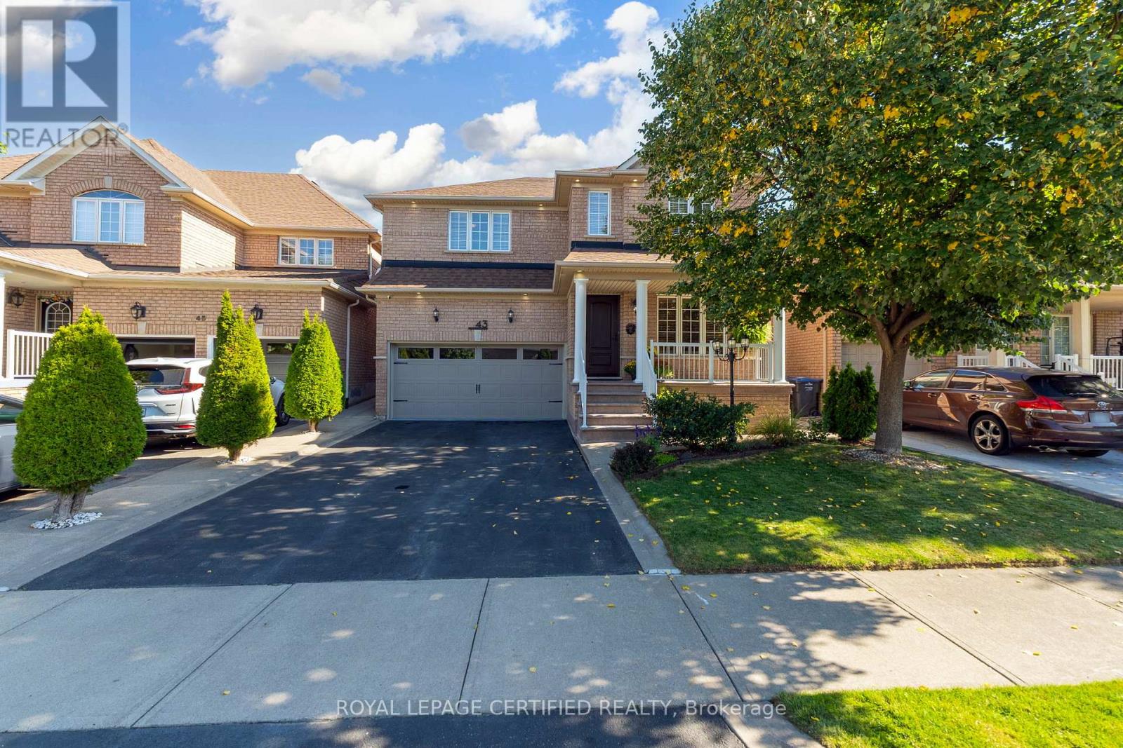 43 Heatherdale Dr, Brampton, ON L7A 2H4