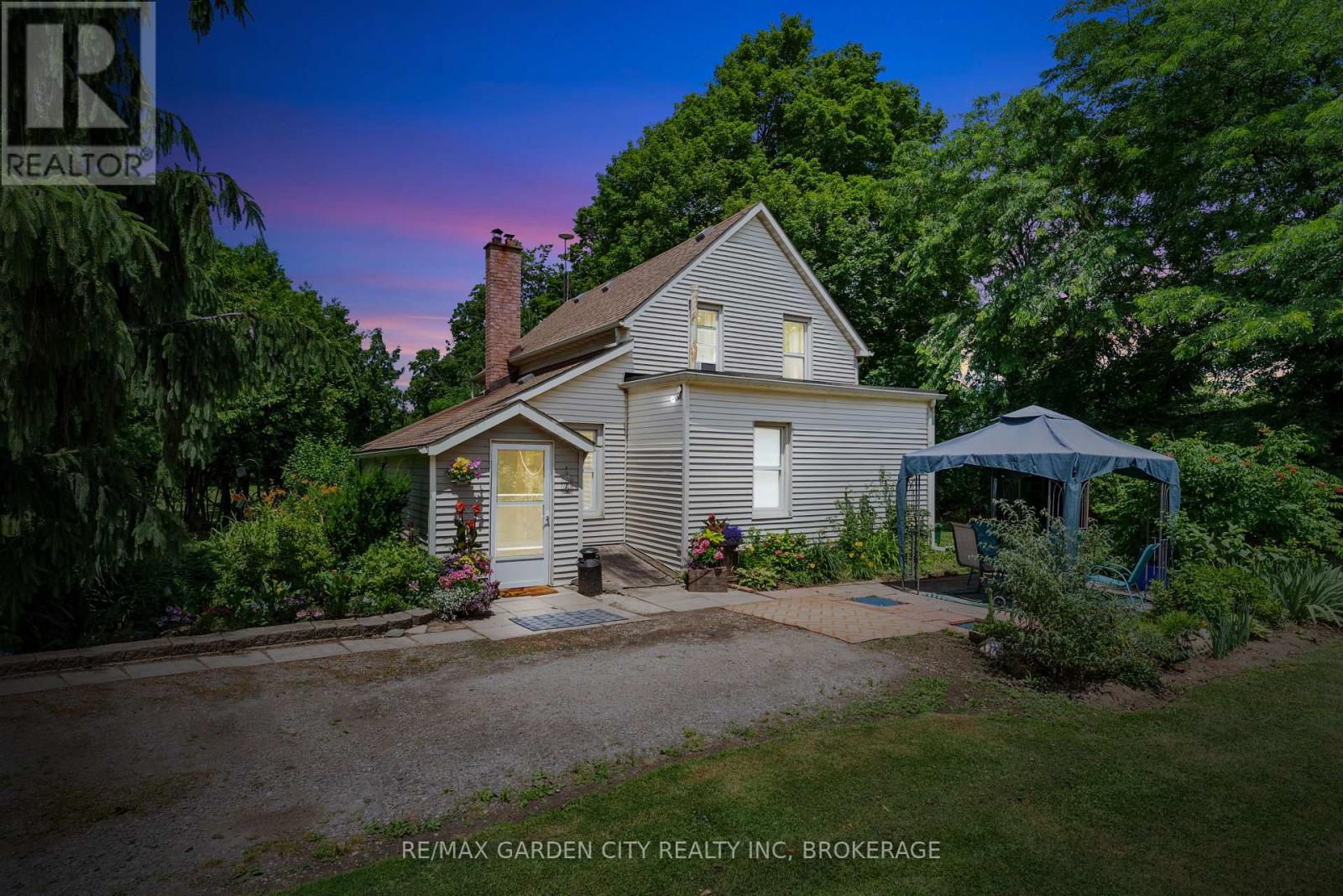5400 N Service Rd, Lincoln Lincoln Lake, ON L0R 1B3