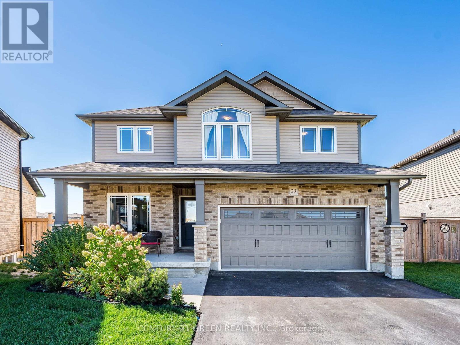 29 Stuckey Ln, East Luther Grand Valley Grand Valley, ON L9W 6W5