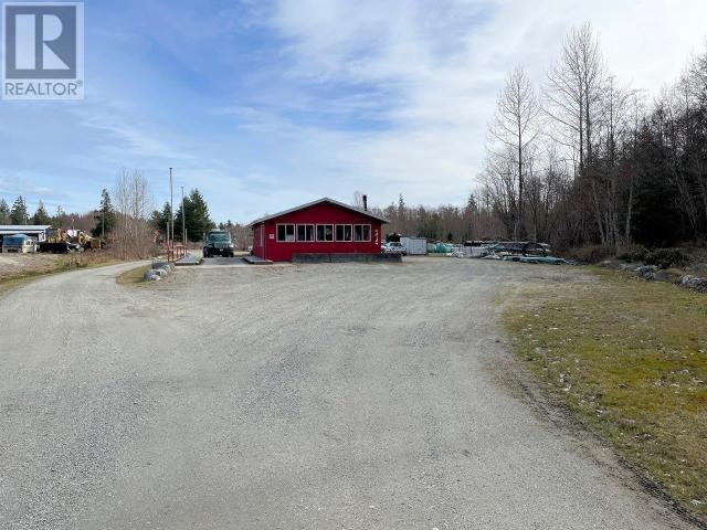 5005 Tomkinson Rd, Powell River, BC V8A 0C5