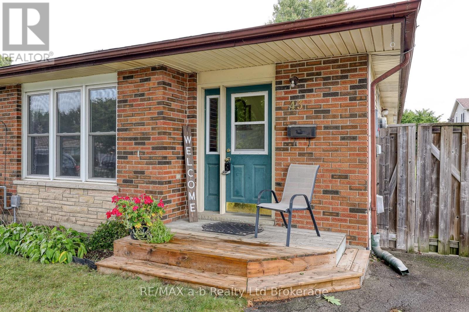 43 Witty Ave, Ingersoll, ON N5C 3P2