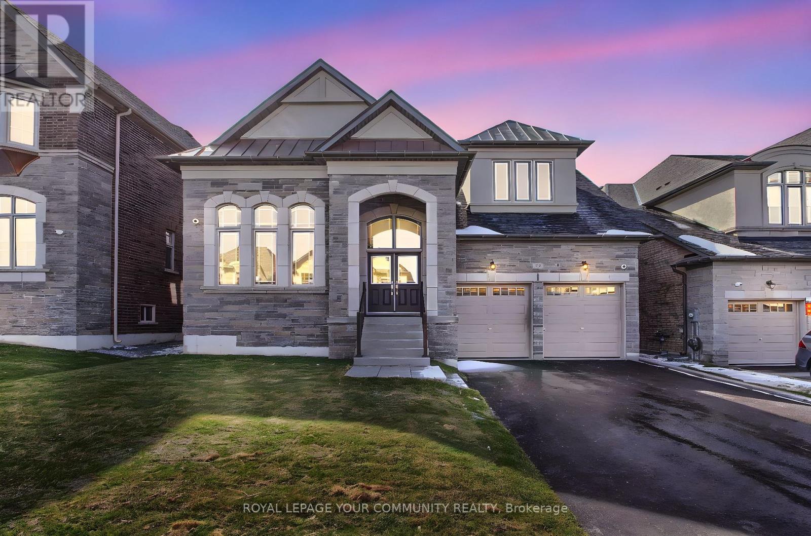 19 Plank Rd, Bradford West Gwillimbury Bond Head, ON L3Z 4N3