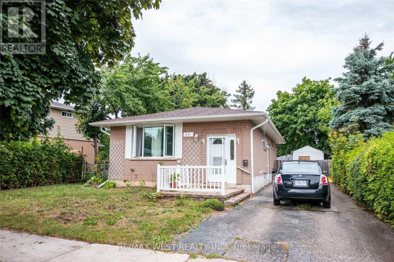 24 Gable Dr, Brampton, ON L6V 2H1