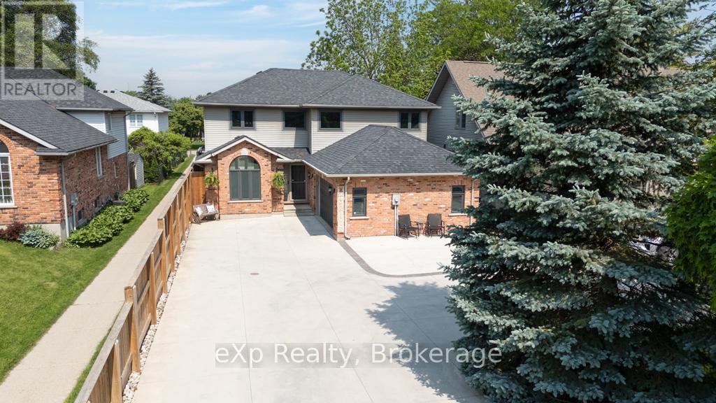 510 Mornington St, Stratford, ON N5A 5G9
