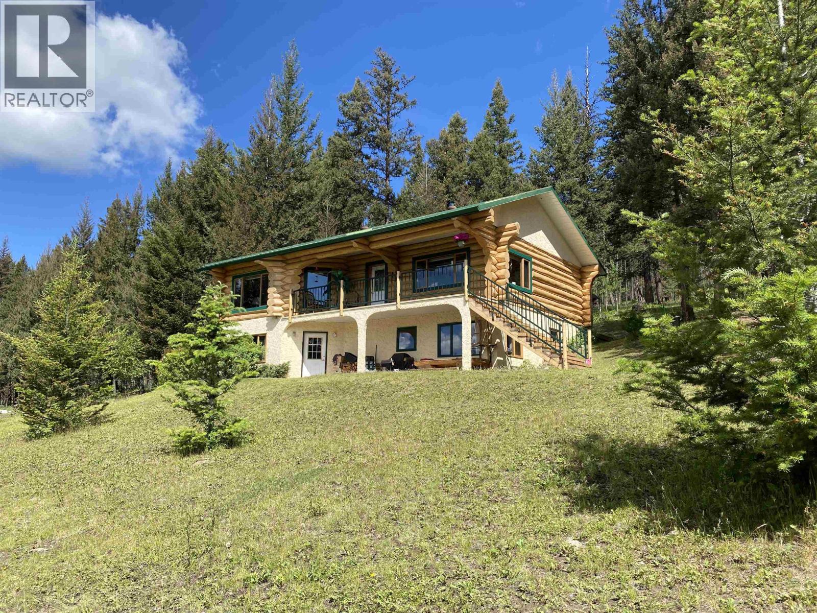 6344 Highland Crescent, 100 Mile House, BC V0K 2E3