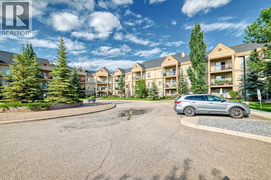 52 Cranfield Link Se Unit 212, Calgary, AB T3M 0N9