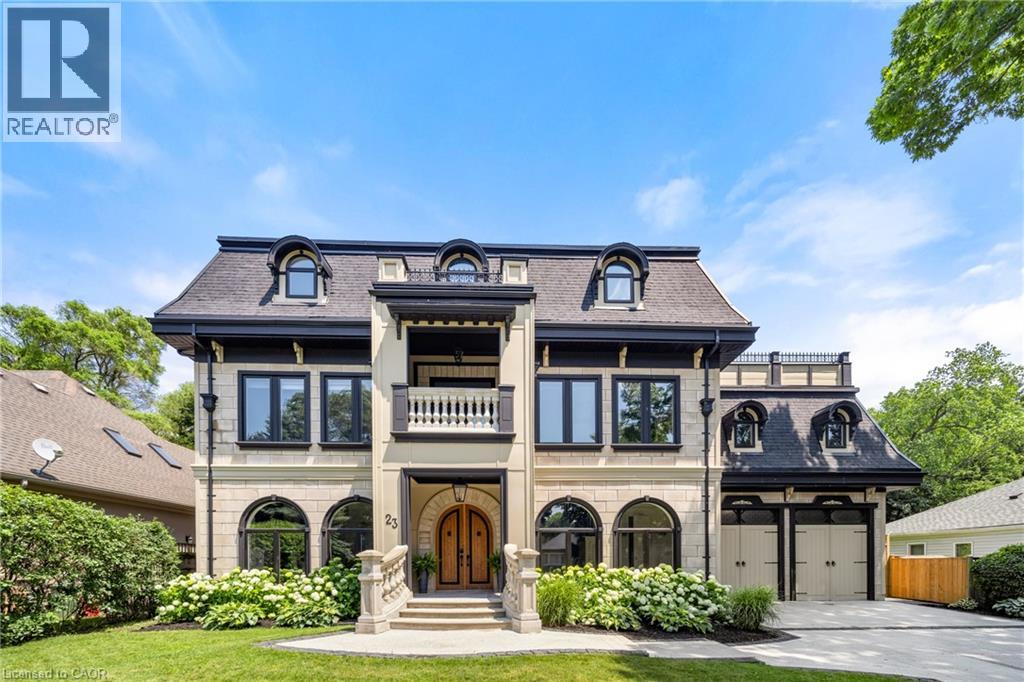 23 Cameron Dr, Ancaster, ON L9G 2L4