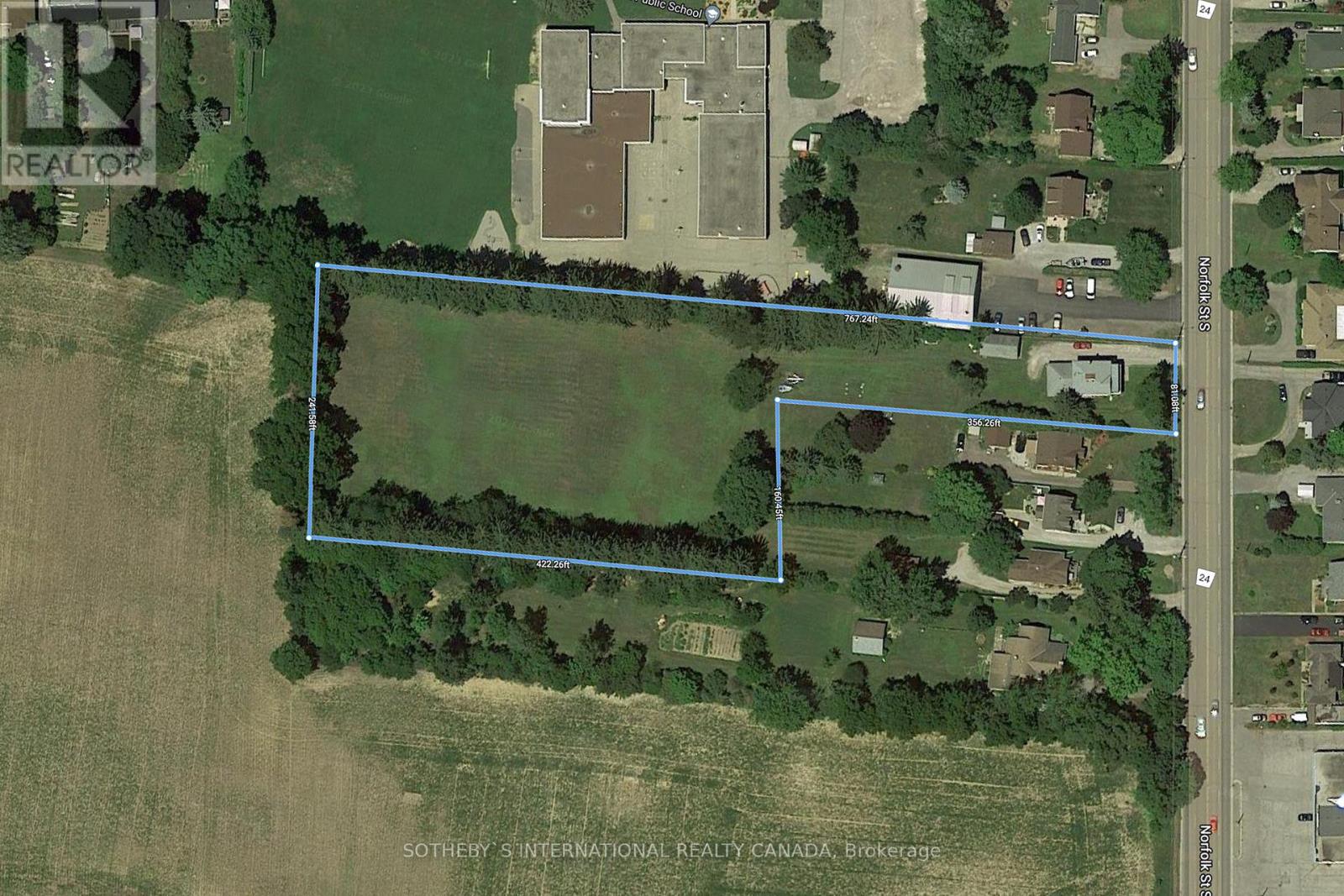 498 Norfolk St S, Norfolk Simcoe, ON N3Y 2X5