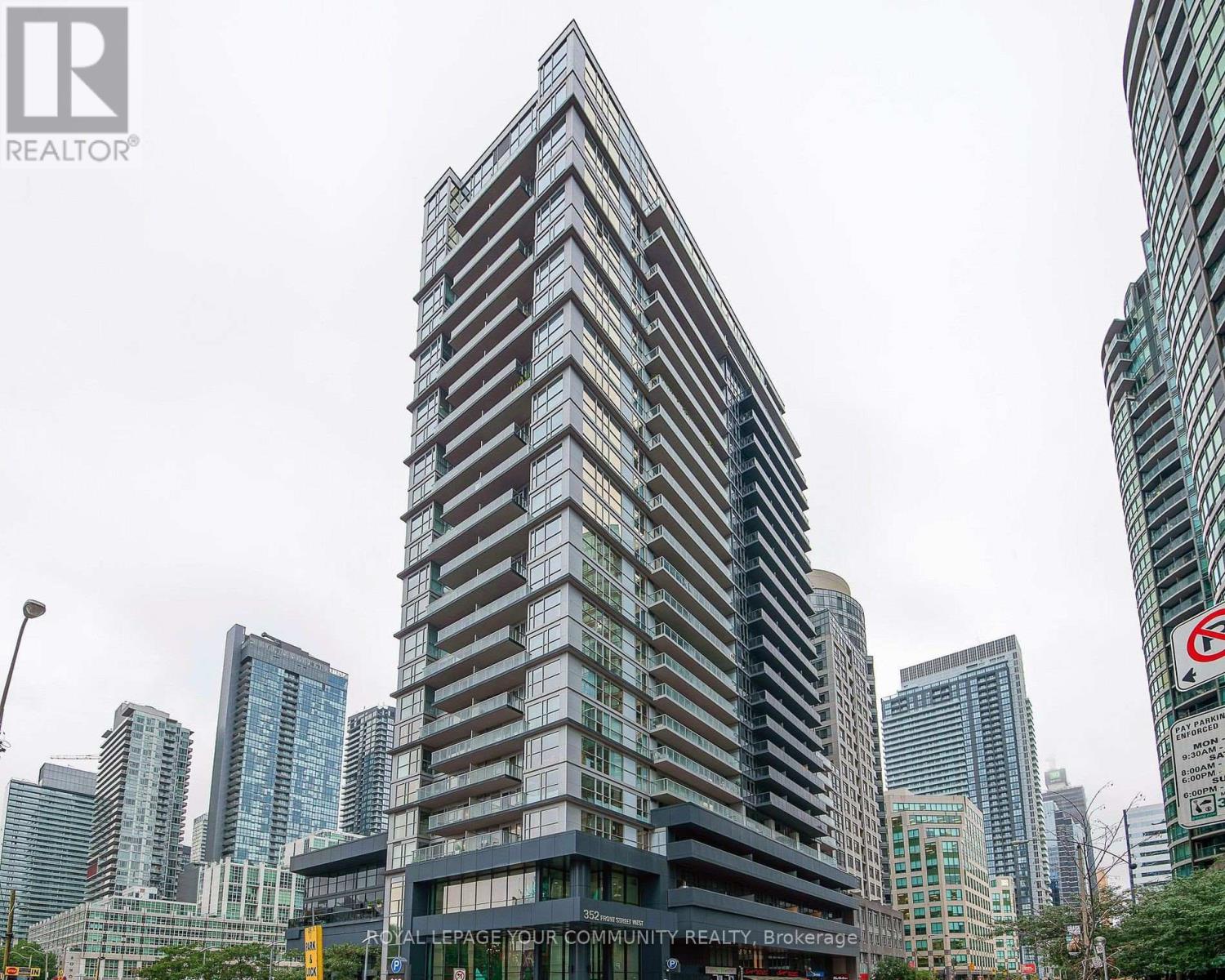421 352 Front St W, Toronto, ON M5V 0K3