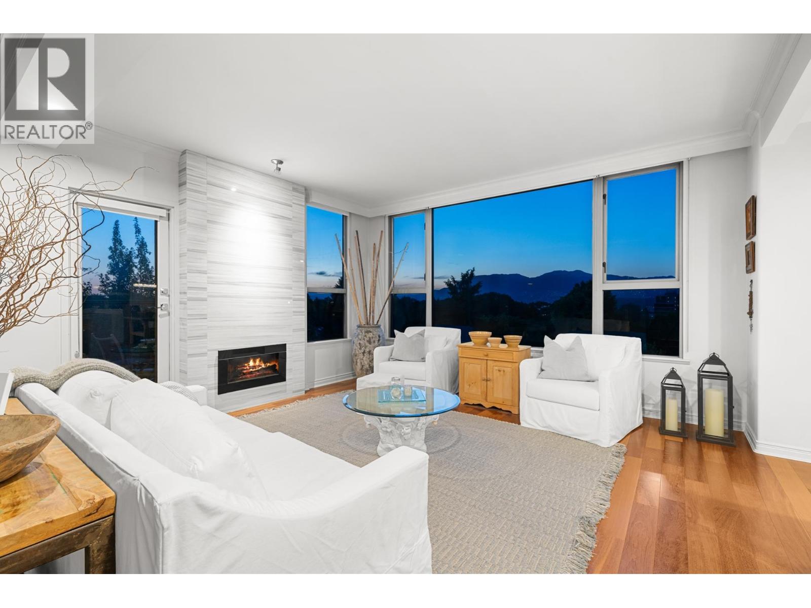 1788 W 13th Avenue Unit 700, Vancouver, BC V6J 2H1