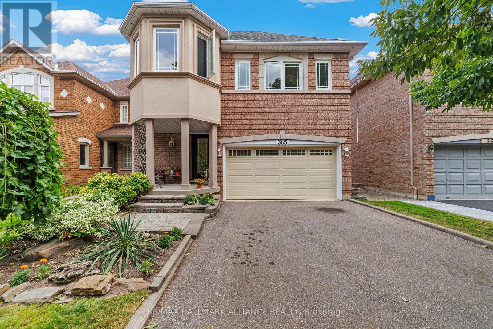 365 Turnberry Cres, Mississauga Hurontario, ON L4Z 3W3