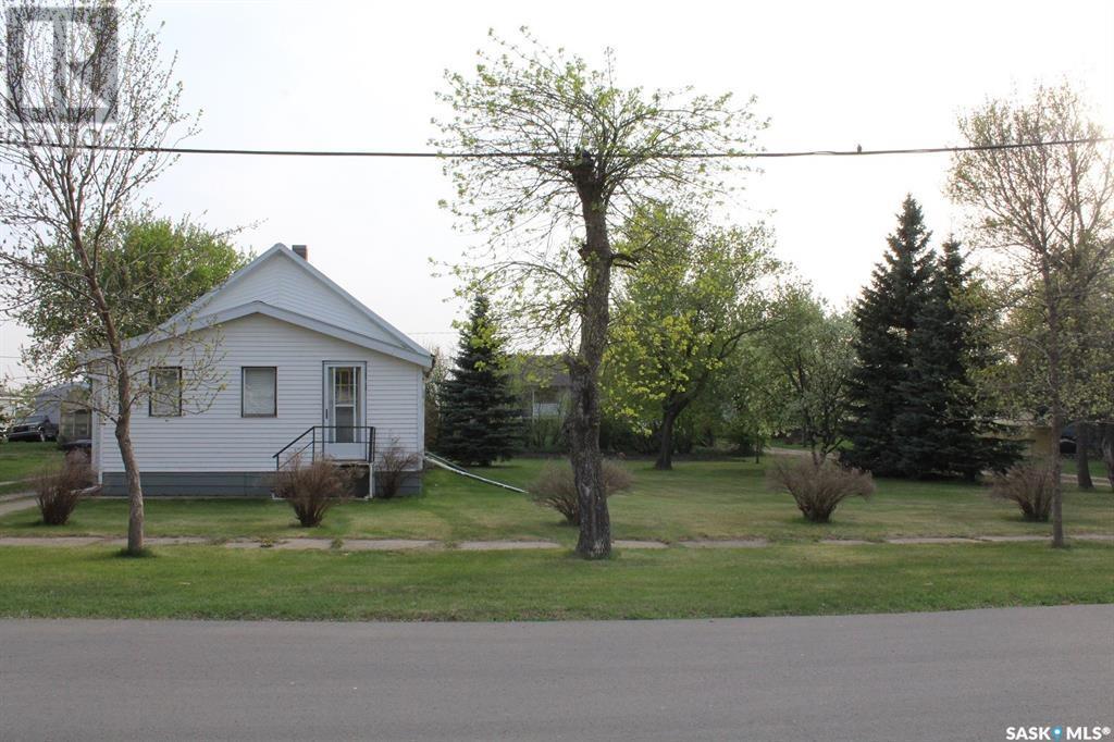 110 Avenue U South #7th, Alameda, SK S0C 0A0