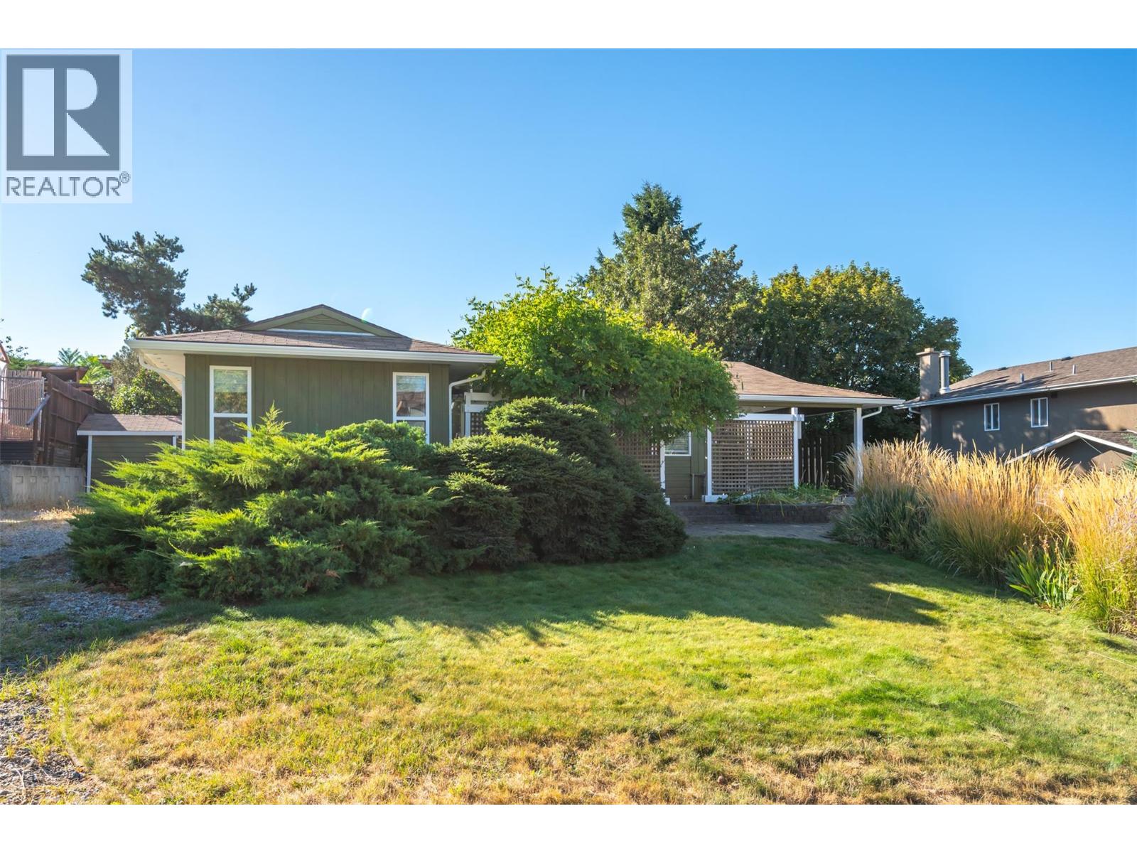 110 Dafoe Pl, Penticton, BC V2A 7E6