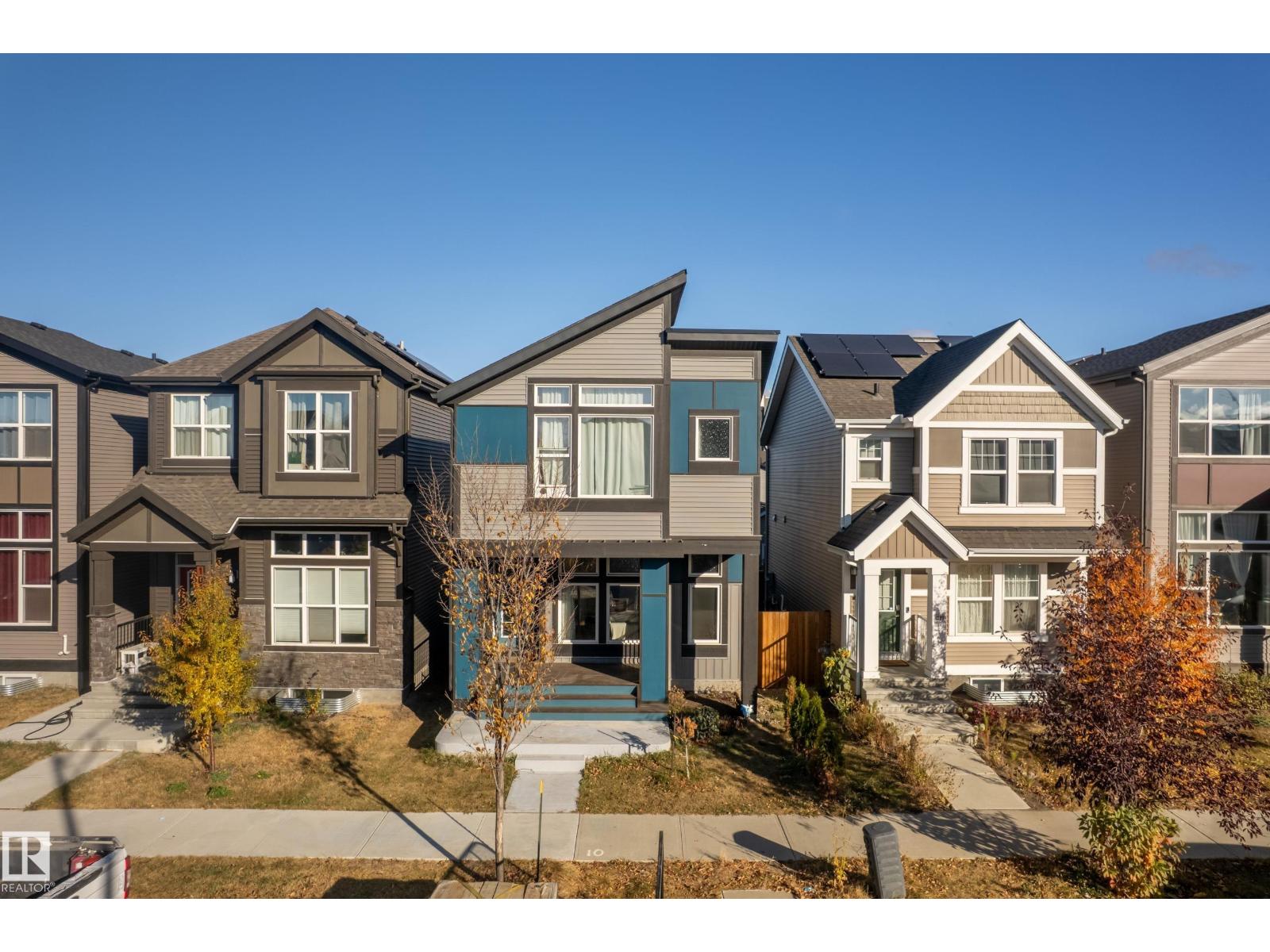 1011 Daniels Lo SW, Edmonton, AB T6W 4C9