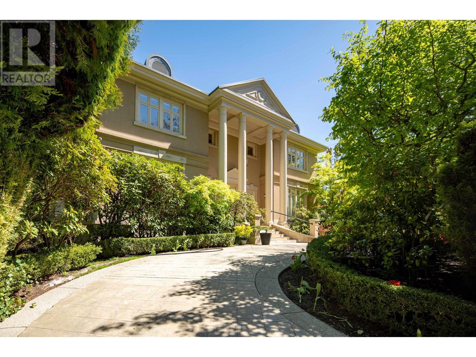 3988 Angus Dr, Vancouver, BC V6J 4H7