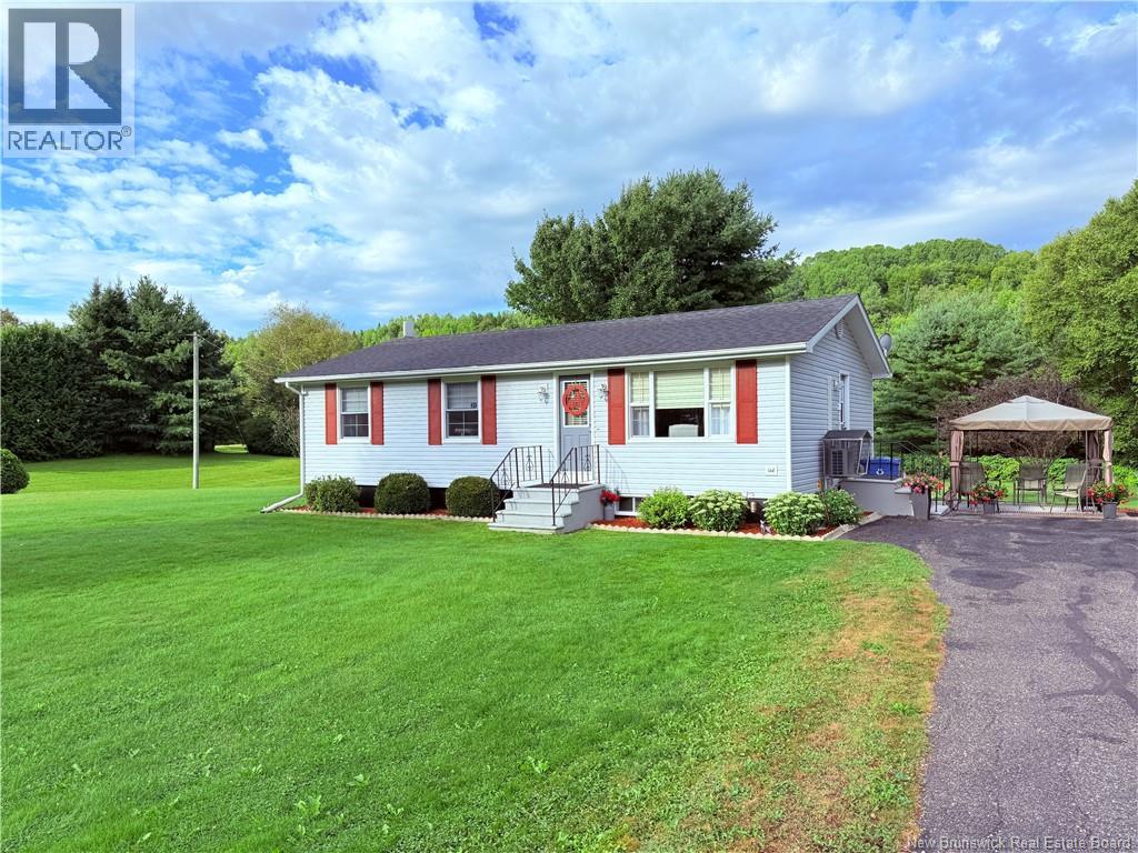 20 Lahue Rd, Clearview, NB E7L 1X5