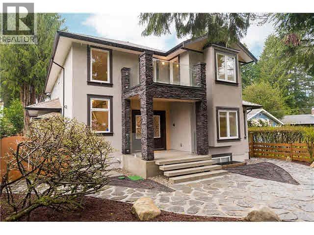 839 W 20th St, North Vancouver, BC V7P 2B5