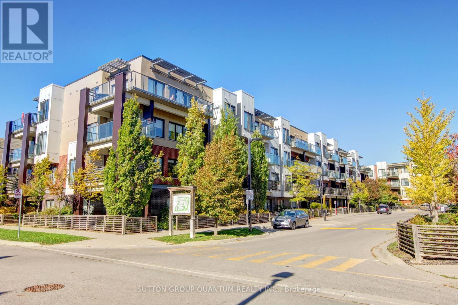 115 5035 Harvard Rd, Mississauga, ON L5M 6J3
