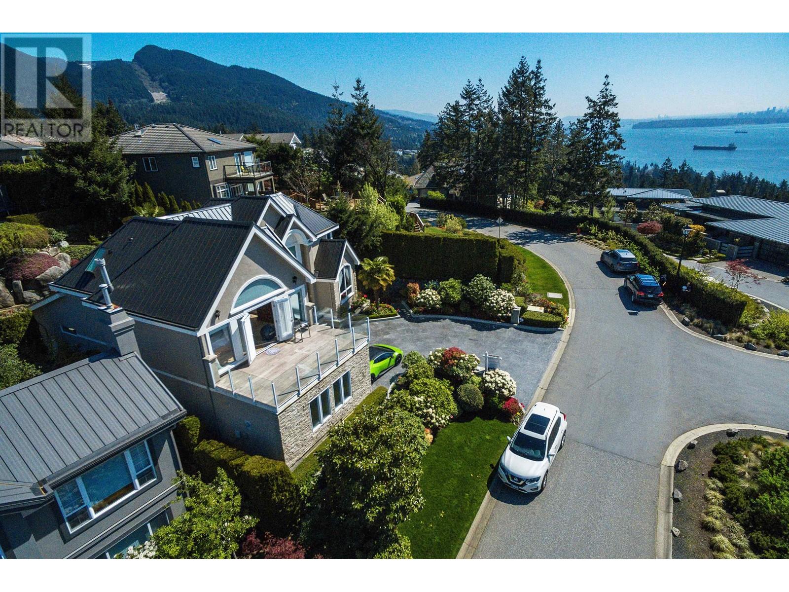 5463 W Vista Ct, West Vancouver, BC V7W 3G8