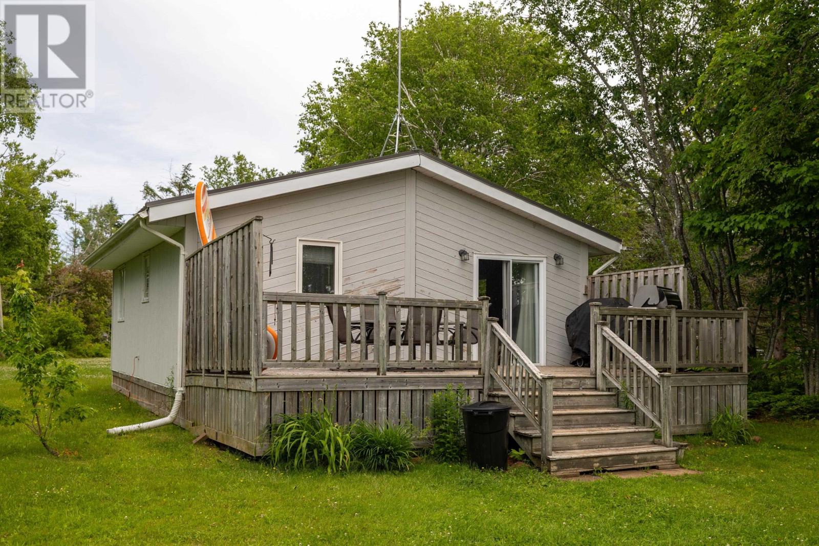 171 Rainbow Dr, Tarantum, PE C0A 1T0