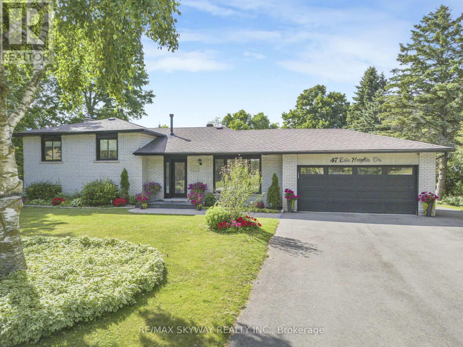 47 Erin Heights Dr, Erin, ON N0B 1T0