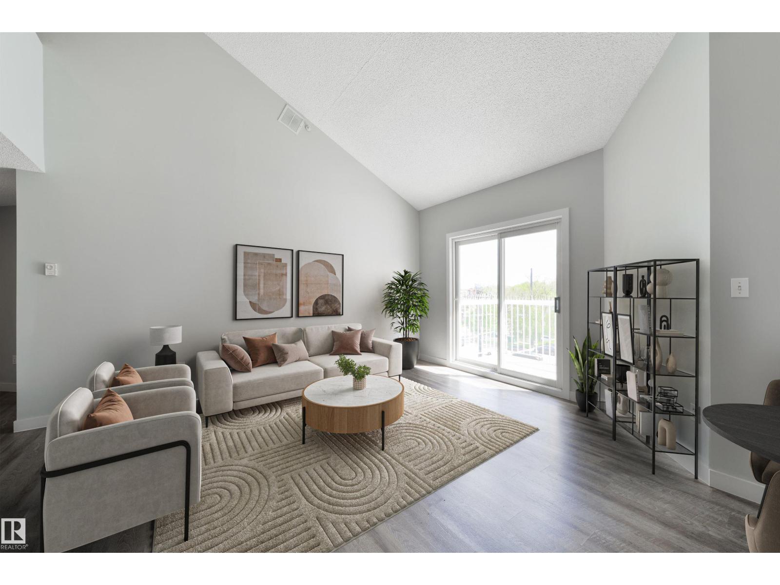 10153 117 Street Northwest #409, Edmonton, AB T5K 1X5