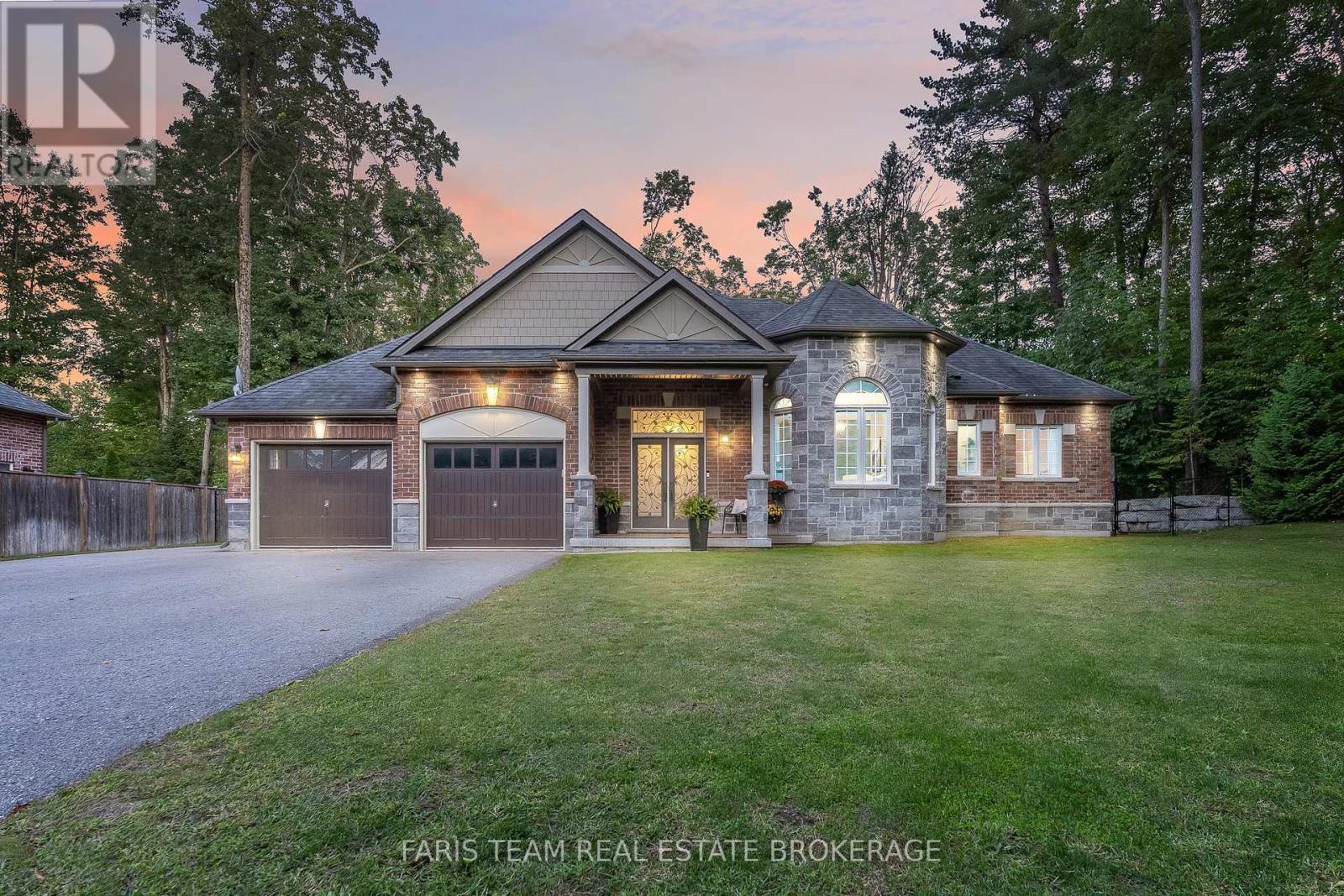 39 Diamond Valley Dr, Oro-Medonte, ON L0L 2E0