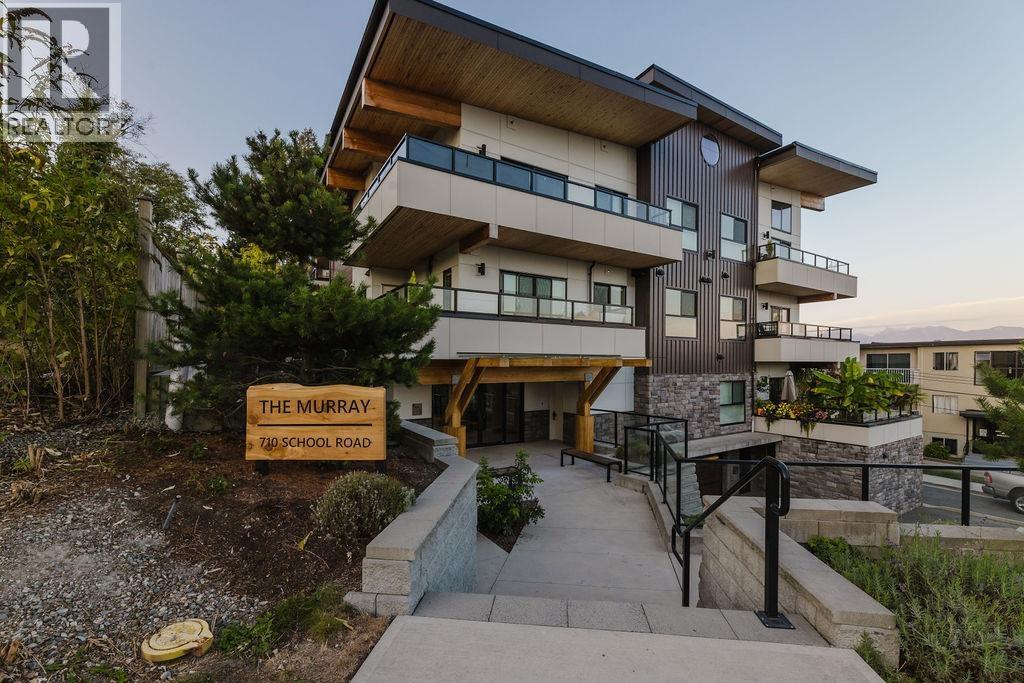 710 School Road Unit 102, Gibsons, BC V0N 1V9