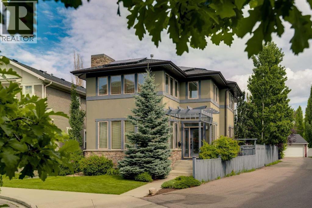 5644 Henwood St SW, Calgary, AB T3E 6Z4