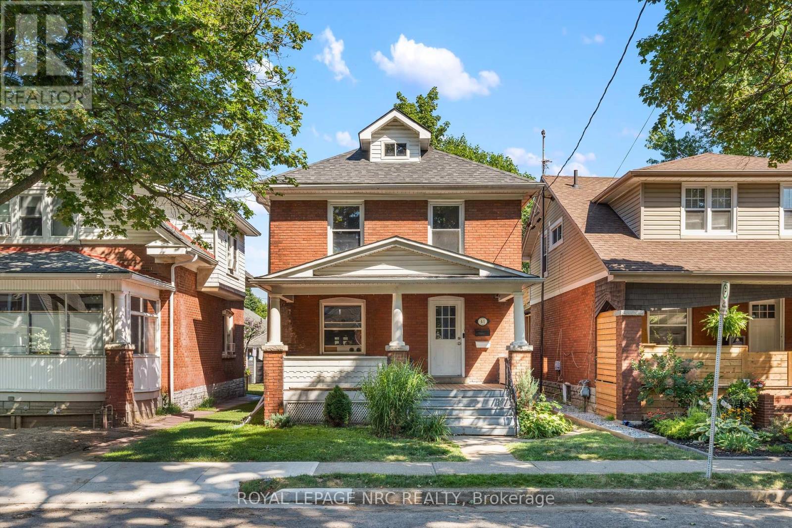 41 Louisa St, St. Catharines, ON L2R 2J5