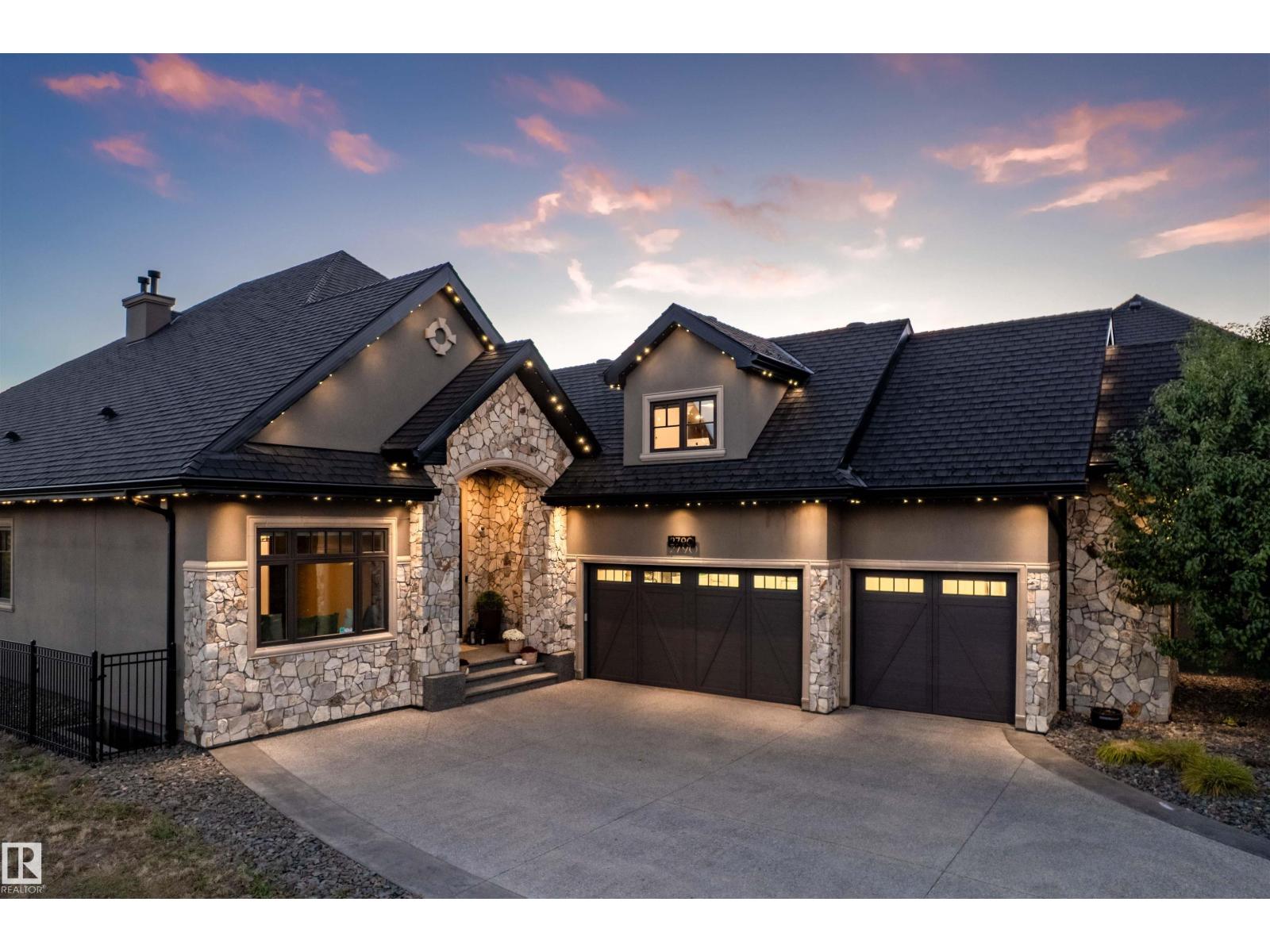 2790 Wheaton Dr NW, Edmonton, AB T6W 2M6