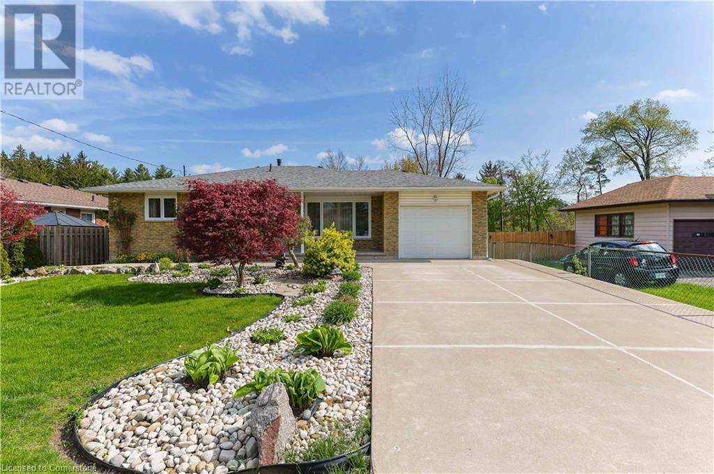 162 Victoria St, Simcoe, ON N3Y 1L8