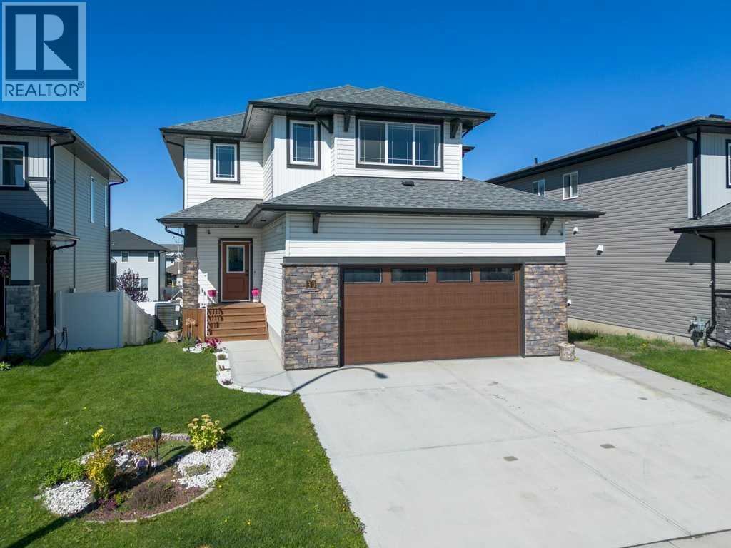 30 Thayer Close, Red Deer, AB T4P 0W7