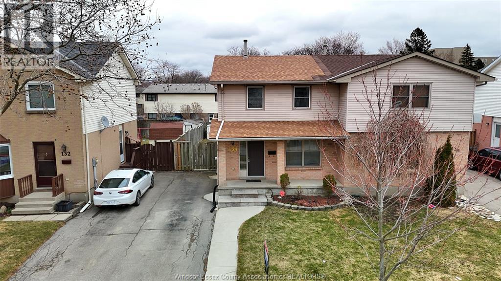 134 Golfdale, London, ON N6C 5X7